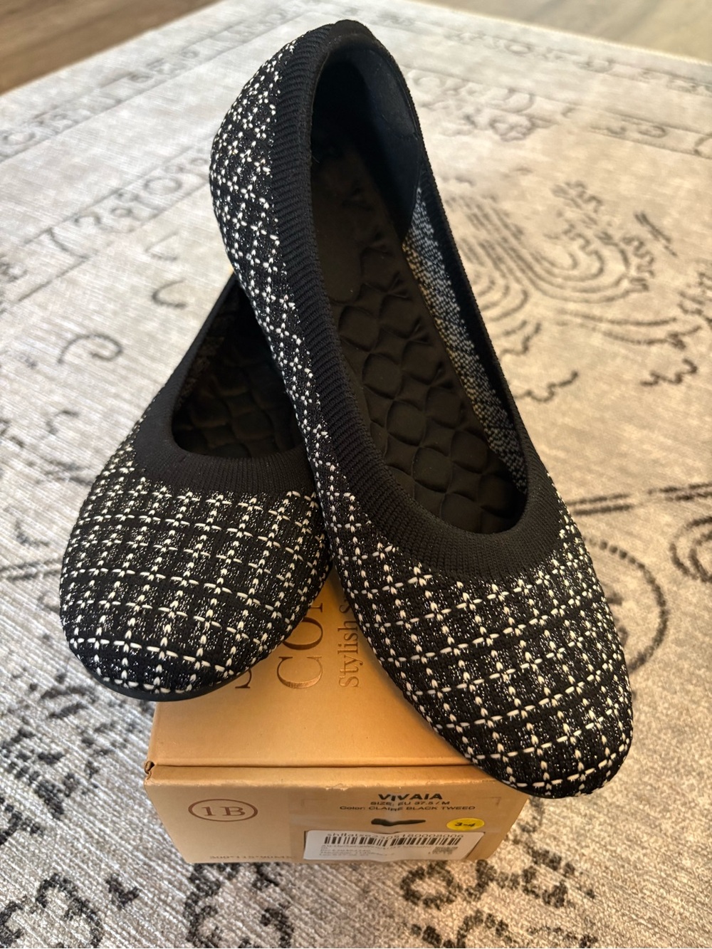 VIVAIA Claire Black Tweed Ballet Flats – EU 37.5 / US Women’s 7 / Medium